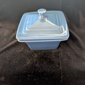 MLC USA Blue Square Glass Dish with Lid